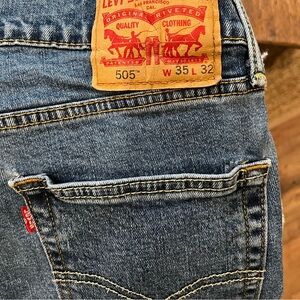 Men’s Levi’s jeans